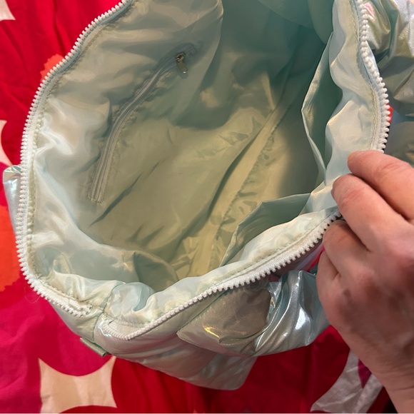 Jessica Simpson Iridescent Silver Shoulder Bag, no shoulder strap - Picture 2 of 4